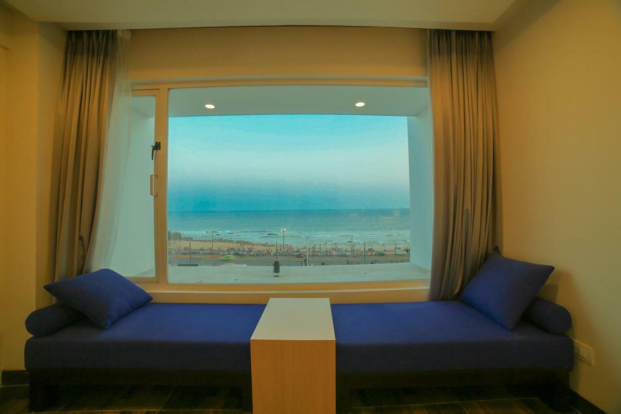 Bay View Hotel Vizag Вишакхапатнам Экстерьер фото